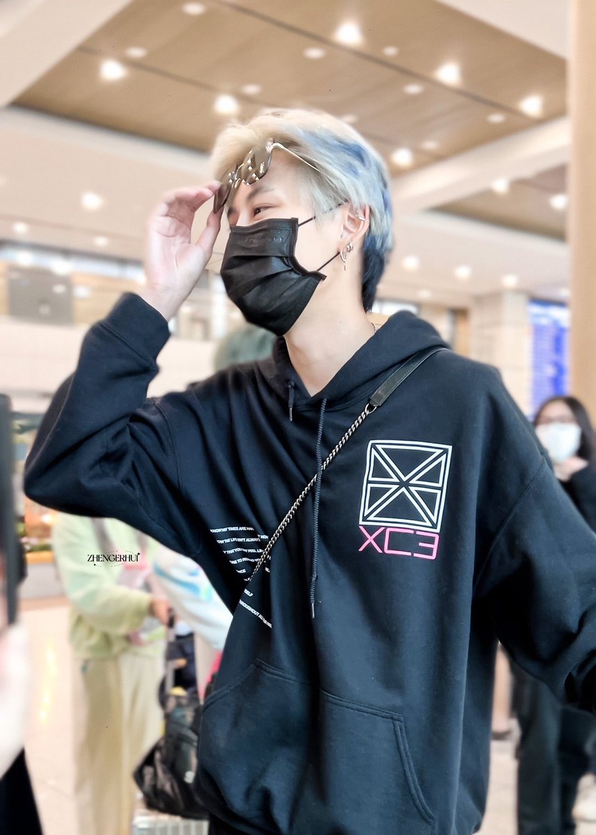ZHENGERHUII's tweet photo. - 220509｜Seoul

You are the best for me Thank you!

#bb0unoppainkorea #bb0un @bb0un https://t.co/q6ZSLKYemQ