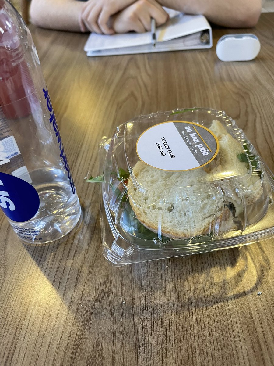 PalumboHofstra's tweet photo. Just finished my oral communications final. Now we celebrate with a feast!!!@BurkeHofstra #finals #Hofstra #food https://t.co/cQpUhjnL1z