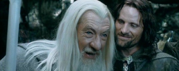 neimanbata's tweet photo. —¿Sabes por qué Sauron no se rinde nunca ?
—¿Por qué?
—Porque siempre tira Palantir, JAJAJAJAJ...
—Me cago en tu saga entera. https://t.co/UT4HWJZ91R