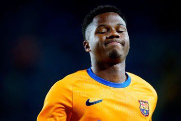AnsuNewz's tweet photo. 📸 - Ansu Fati warming up against Celta Vigo. https://t.co/dNO3WQPl7H