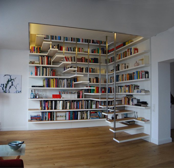 thelaceylondon's tweet image. When a bookworm designs stairs...

😍😍😍

#amwriting #amreading