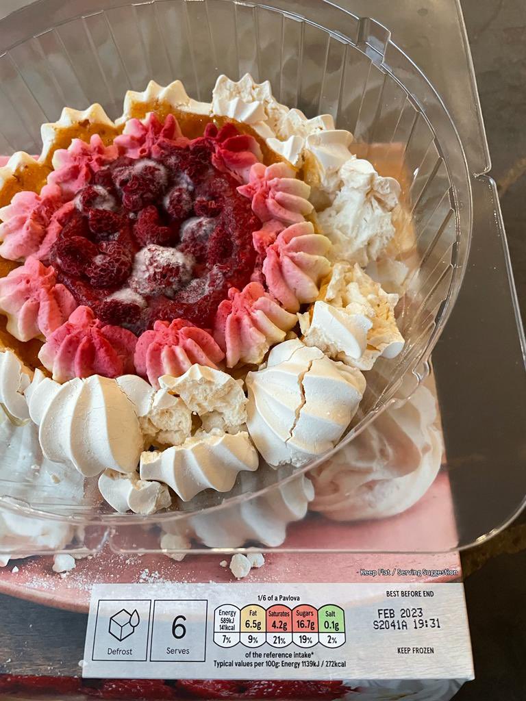 burgerdenc's tweet photo. @Tesco 2 pavlovas purchased 2 weeks apart. Kept refrigerated until the day of consumption (a couple of days after purchase). Both rotten &amp; inedible https://t.co/87u4ixadWy