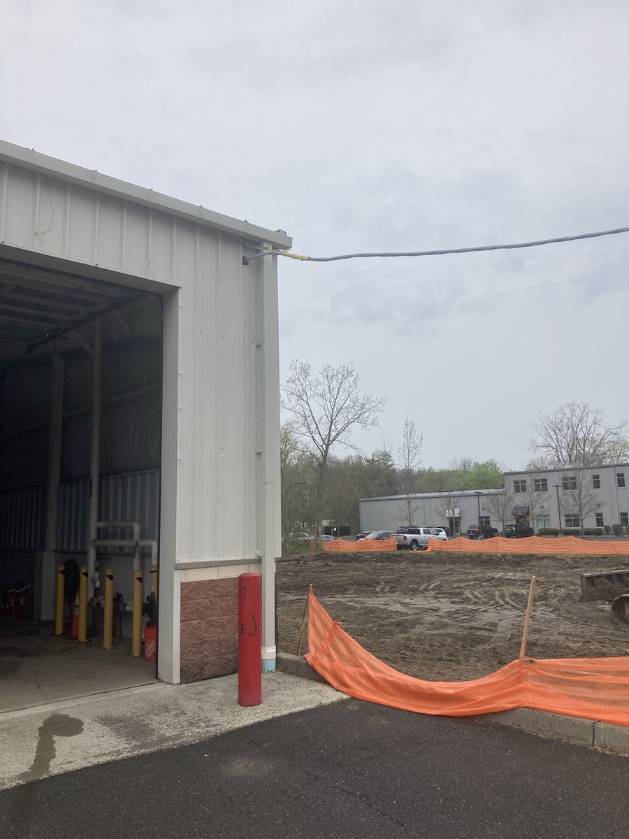 Diversity_CG's tweet photo. #DCGProjects #Tuesdayvibe #tuesdaymotivation  #Construction #workinprogress 

Facility Addition to Engine Co. #26 - Danbury CT https://t.co/YgiGVnpWnD