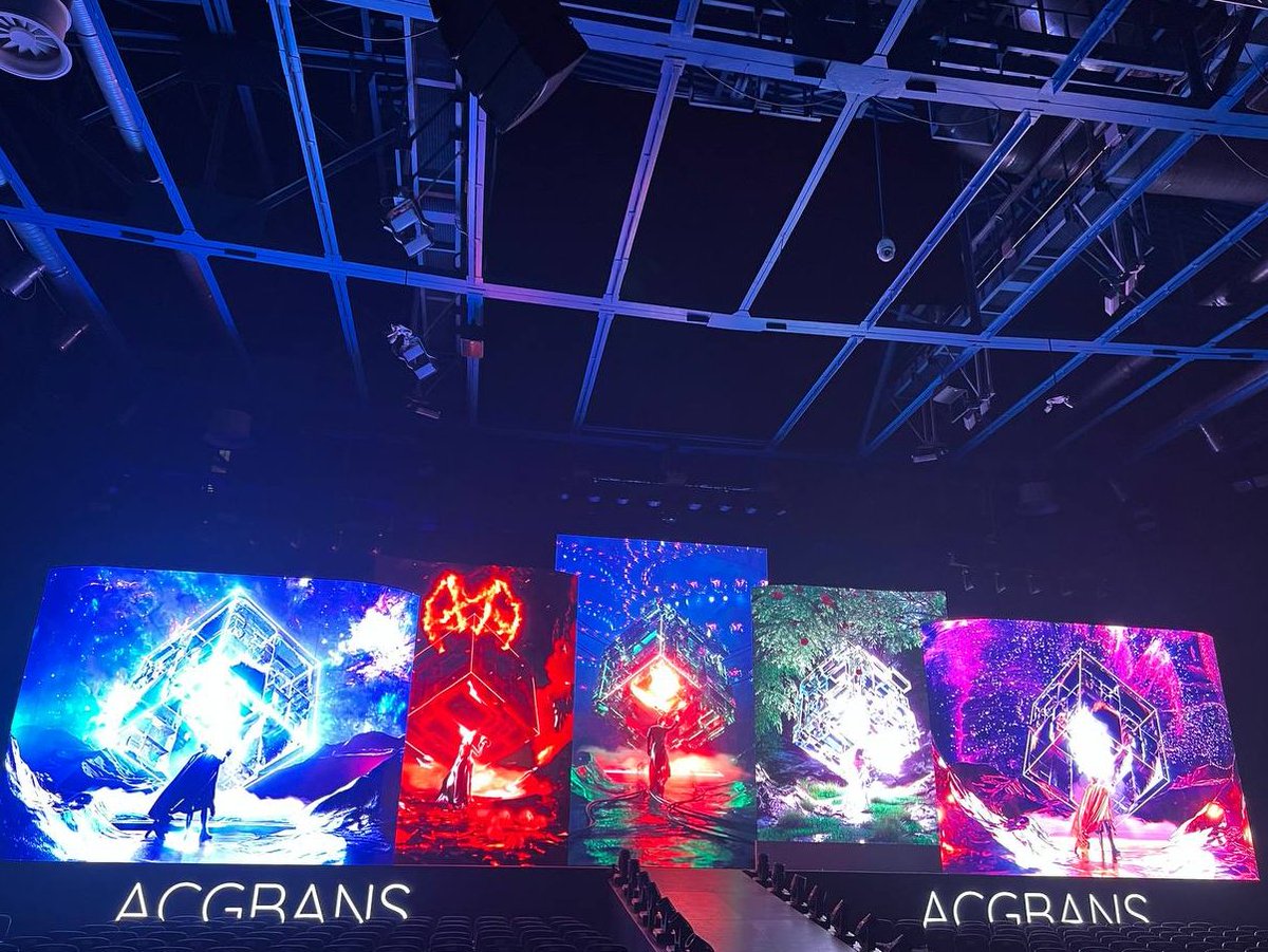 ACgbans's tweet image. #infinitycube on big screens!
thanks @GlebCGProducer  for the opportunity to participate in this madness!
available on @rarible secondary market only!
#NFT #NFTCommunity #nftart