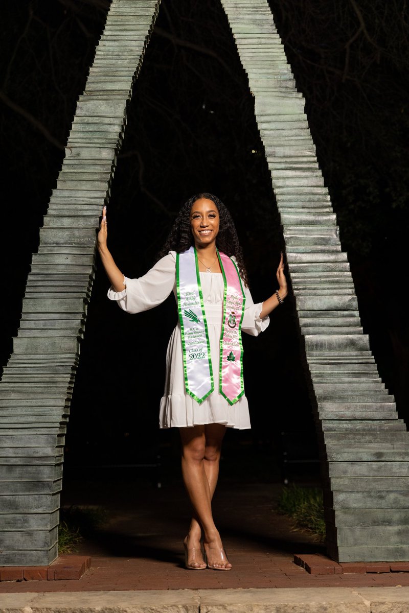 karaahernandez's tweet photo. Alumna Status Loading…

B.A. Human Resource Management
Cum Laude
May 13th | 7:30pm
University of North Texas 

Excited for this next chapter🤍 https://t.co/4PojsX3D2y