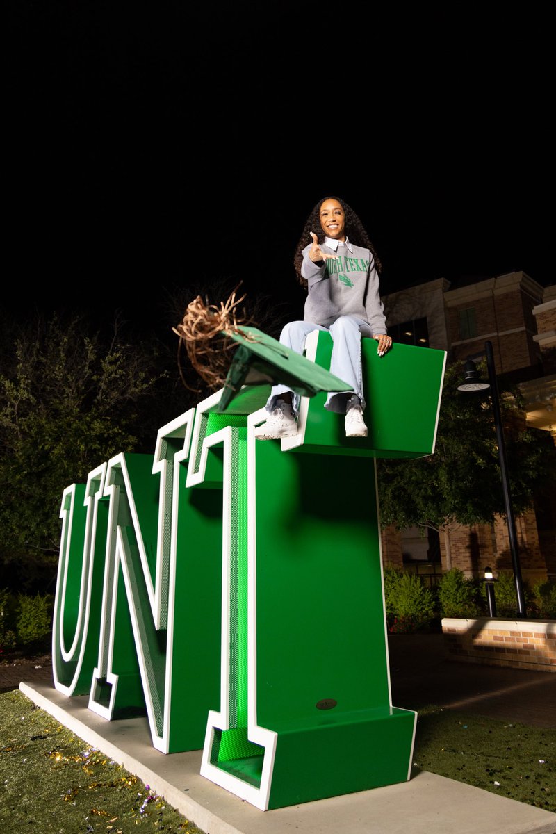 karaahernandez's tweet photo. Alumna Status Loading…

B.A. Human Resource Management
Cum Laude
May 13th | 7:30pm
University of North Texas 

Excited for this next chapter🤍 https://t.co/4PojsX3D2y