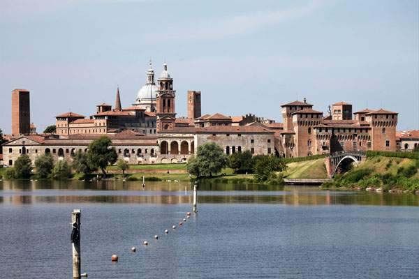 planetviaggi's tweet photo. Domeniche di memoria - Mantova Ebraica, domenica 29 maggio 🌈 - https://t.co/Zrmhkw3AZt https://t.co/HOhUYEK5v1