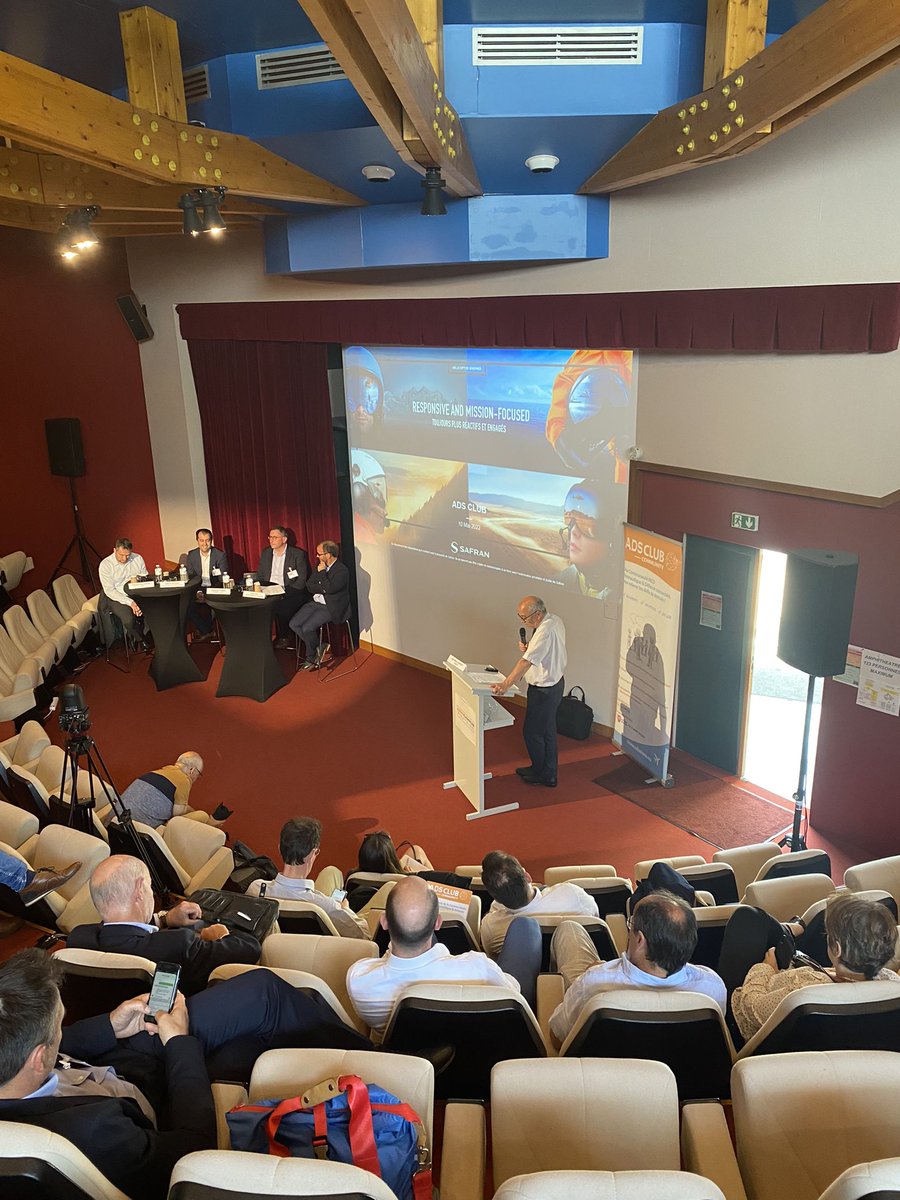 aerocampus_a's tweet photo. ~ADS CLUB ~
Dernière séance ADS CLUB sur la thématique de l’économie et de la digitalisation du MCO, en présence de @SafranHCEngines, @SopraSteria_fr, CGI France, CS GROUP, @connectiv_it, et l’agence HILO.
#Ads #conference #MCO https://t.co/R1p3V3s0hS