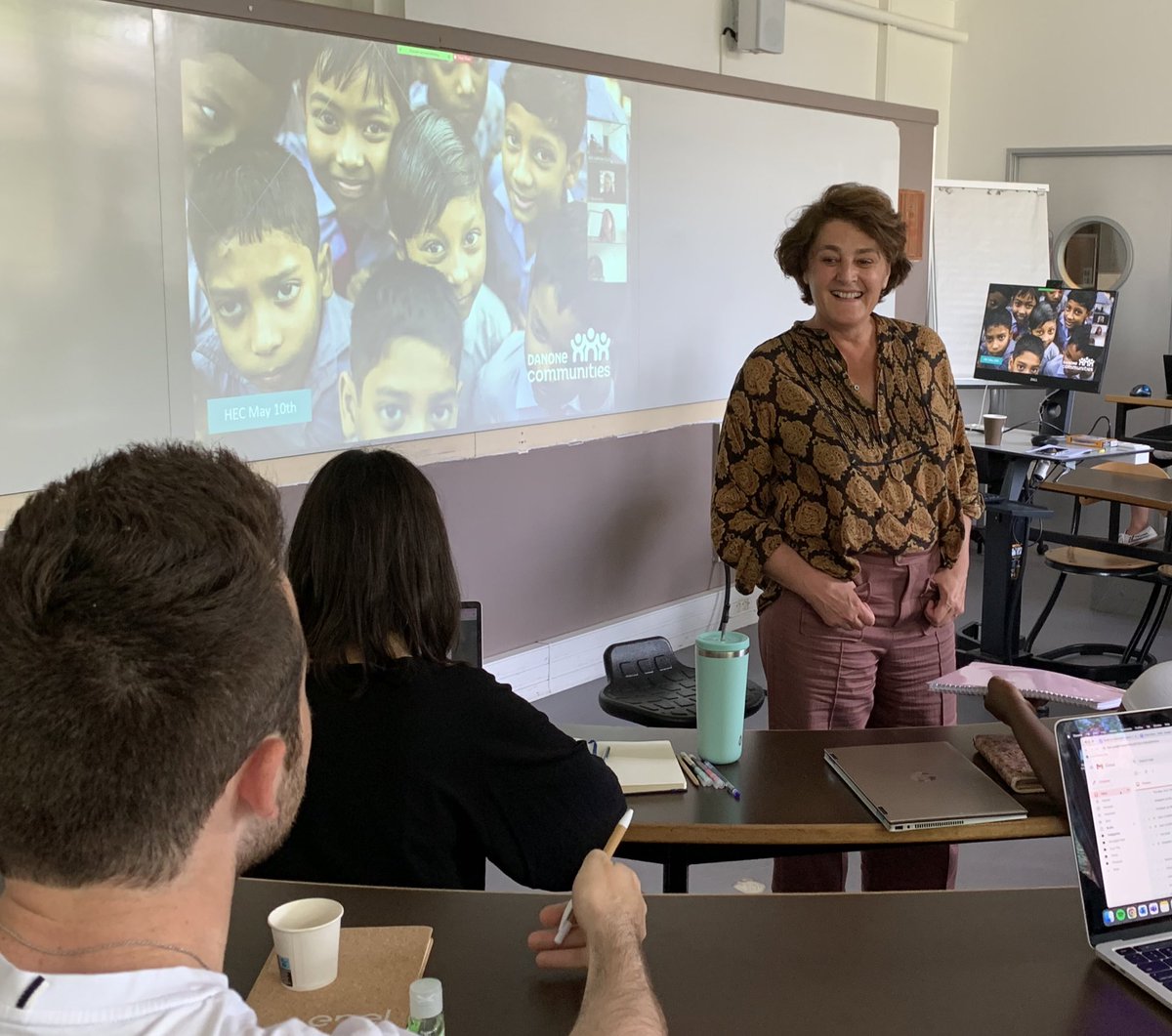 Always a pleasure to welcome Valérie Masson to talk about the great adventure of #danonecommunities <a href="/DanoneFR/">Danone France</a> to support businesses maximizing value for stakeholders &amp; solve social issues 🤲 Access to safe drinking water and sustainable nutrition
#HECsocbizcertificate