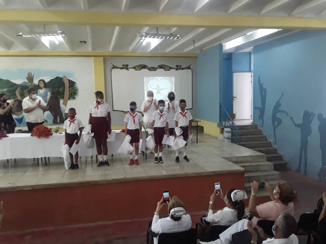 diana_c7's tweet photo. Jornada municipal de enfermería en la #APS y mes de la ciencia de #Enfermería. 
@WongCorrales 
@MINSAPCuba 
@BernardoQS75 
@DMSaludMatanzas https://t.co/5ODcecmztQ
