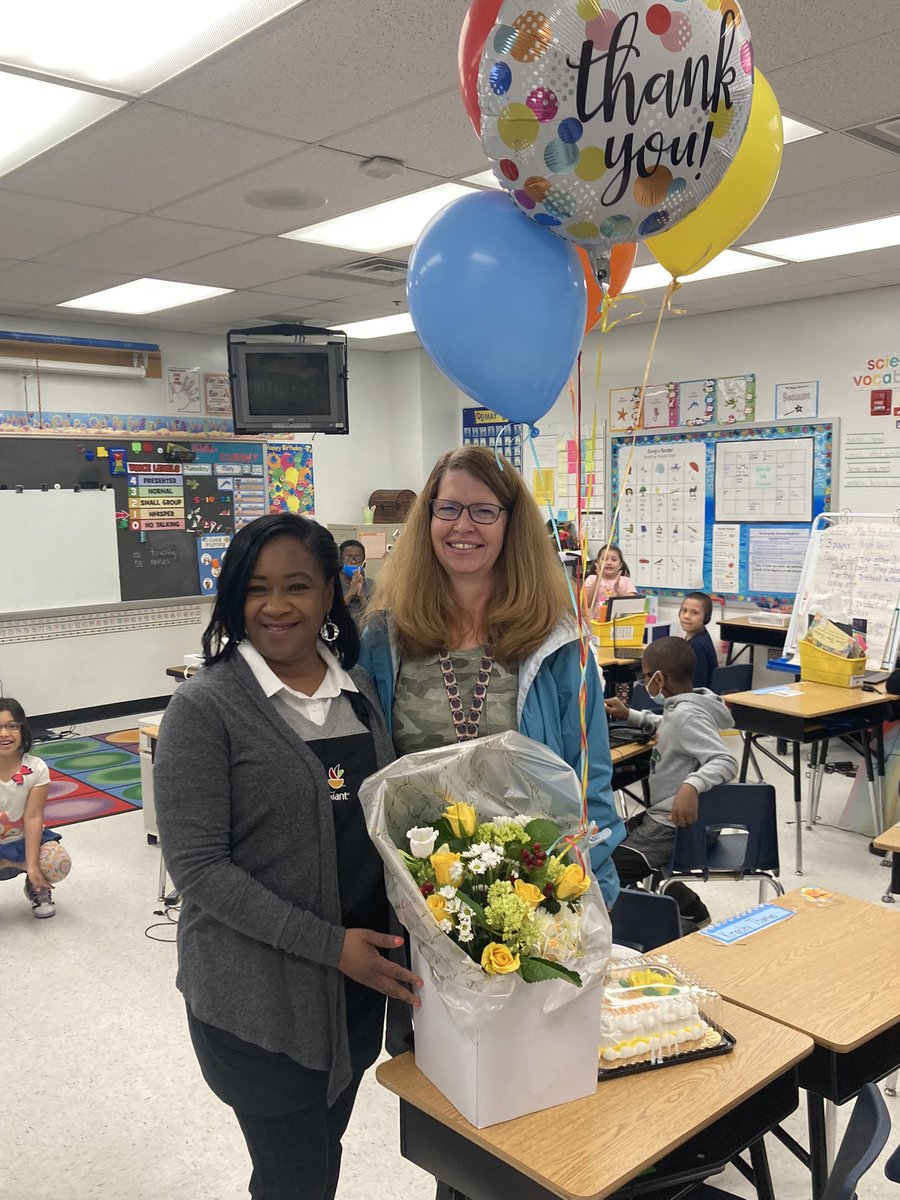 Congratulations to 2nd gr teacher Mrs. Cursey who was voted “favorite” teacher at the Cradlerock Giant!  <a href="/GiantFood/">Giant Food</a> She is a true ROCK star!