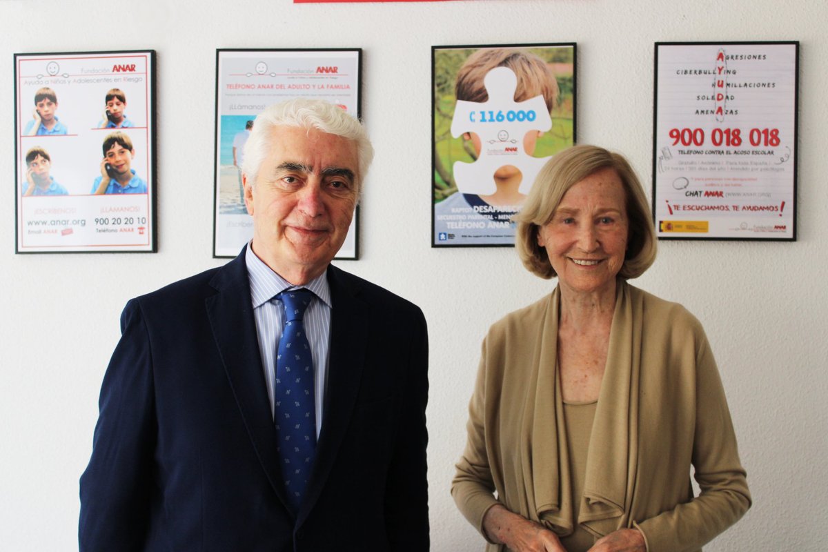 Hoy ha venido a visitar la Fundación ANAR 
Gustavo Suárez Pertierra, presidente de <a href="/unicef_es/">UNICEF España</a> 💪

🔊¡Gracias por poner en valor el trabajo que cada día hacemos desde ANAR ayudando a menores de edad y sus familias!