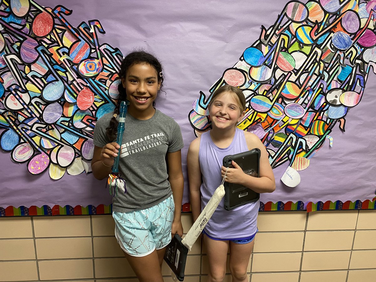 MrsSmith_Music's tweet photo. Great job to the first 2 recorder karate black belts! Excellent work! @Mrs_Vohland @SFT512 https://t.co/ahOf0xcSgJ
