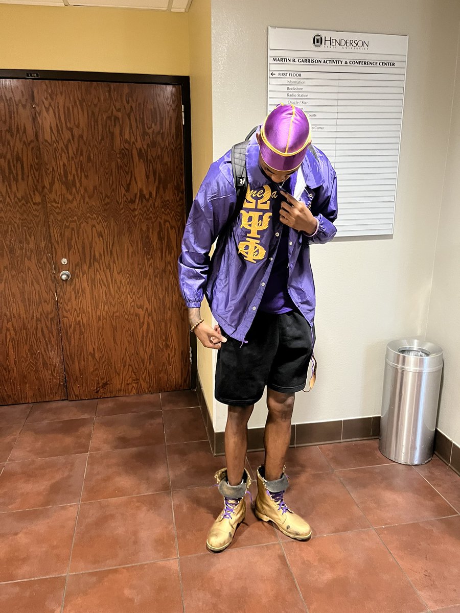 Cxmjack1's tweet photo. My GOD is GREAT! It is a honor to have joined the greatest fraternity there is! Omega Psi Phi Fraternity Inc. You all may know me as Cam but in OMEGALAND I’m known as “QUEboose” #FIRSTDAYOWT #XIBETAMFXIBETA #Omegapsiphi https://t.co/yeLTaGFUxj