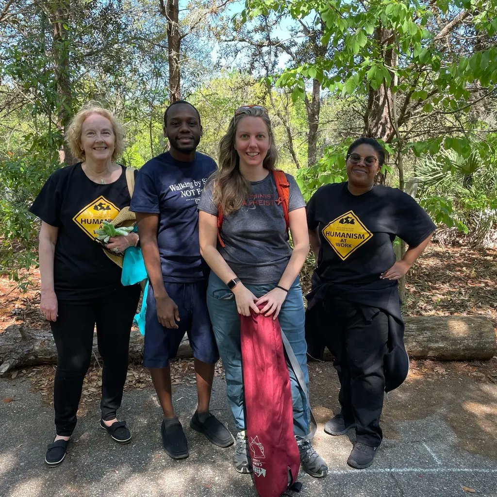 gohumanityworld's tweet photo. #BeyondBeliefNetwork team North Orlando Oasis recently removed several gallons of invasive taro root and Cesar’s weed from the Oakland Nature Preserve! #HumanismAtWork https://t.co/xrfTgsGVgs