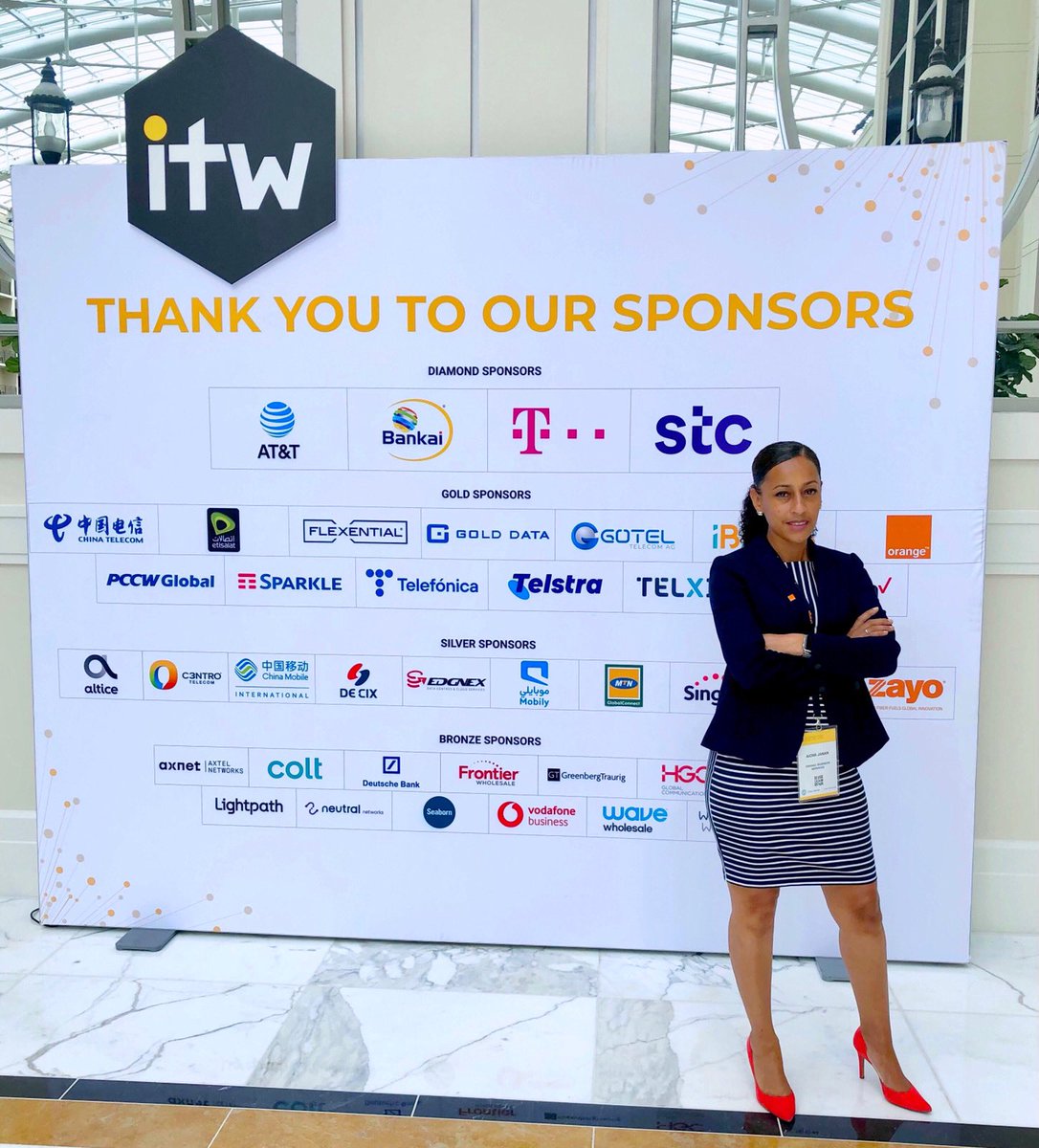 AichaJanan's tweet photo. Standing here proud to be a #WomanInTech and representing @orangebusiness 💯.
#ITW #proudtobeorange #diversity #global #WomenInIT #digitaltransformation #DataIntoTada #innovation #womenleaders #leadership https://t.co/4x7t7CBpot