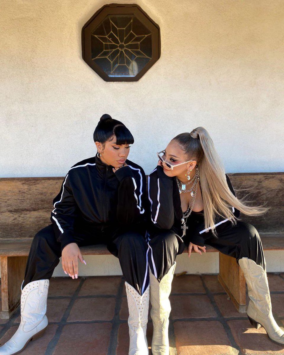 chaelinCL's tweet image. Back at it with my baddie @ParrisGoebel 🍒