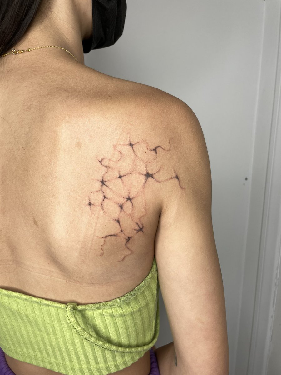 DrescherSabrina's tweet photo. New tattoos in LA ! I’m gonna be tattooing in London in June!! Tell ya friends :):) https://t.co/IdMKjakEF9