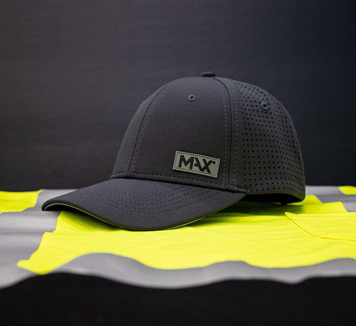MaxHatUSA's tweet photo. Happy National Small Business Day from Max Apparel! We are proud to have been serving others as a small business since 2006!
.
.
#smallbusiness #nationalsmallbusinessday #customheadwear #fullycustom #customhats #headwear #truckercap #truckerhats #trendinghats #wholesale https://t.co/C381unuaQ3