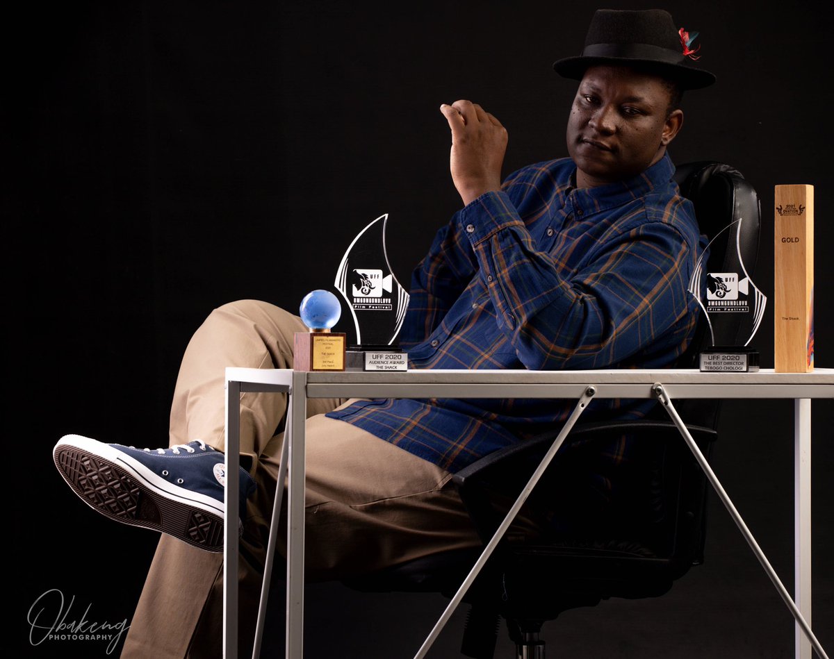 TChologi's tweet photo. I thank you very much Obakeng Photography and team having invited me into your realm!
I wish to extend my sincere gratitude for the most professional magic 🪄 .@artsfestival @_IHRR @StandardBankArt @StandardBankZA @durham_uni @unified_film  @artsfestival https://t.co/yGSsVSpxeg