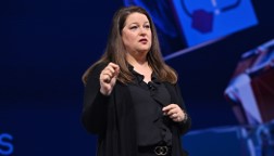 intel's tweet image. Technology thought leaders are gathering at Intel Vision to talk about exciting news, launches and innovative business solutions. Hope you're tuning in! 🧠👀 #IntelON intel.ly/3vWA9zb