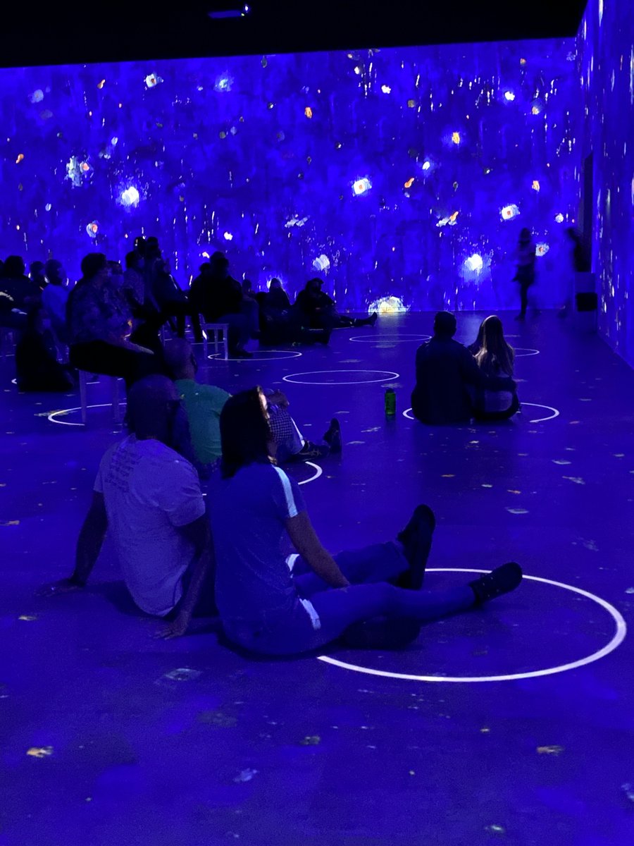 vangoghdenver's tweet photo. Fully immersed in "Starry Night" ⭐ We want to hear from you! What was your favorite part of the Immersive Van Gogh show? Comment below 👇

🎟️: https://t.co/bJT6R6Tw24 https://t.co/xPposF1Gc5