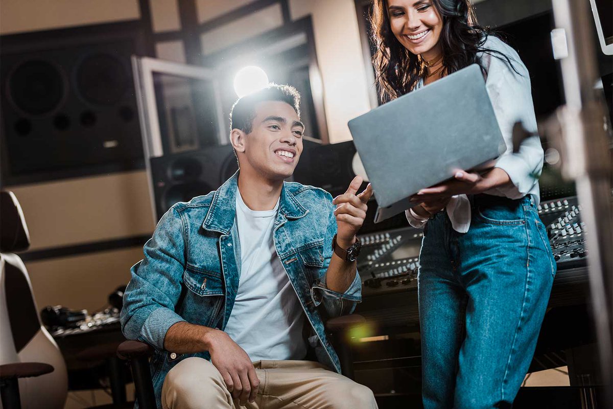 ReverbNation CONNECT tweet media