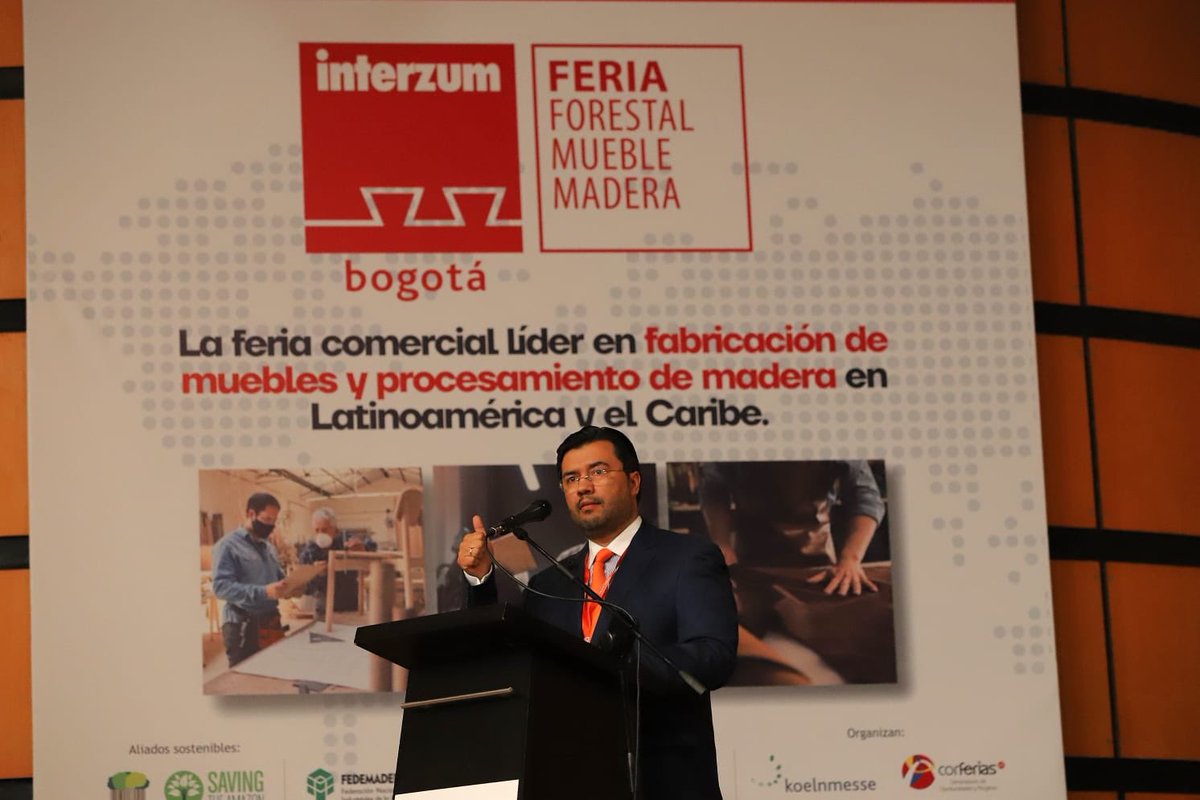CorferiasBogota's tweet photo. Durante la inauguración de #interzumbogota nos acompaña Juan Miguel Vasquez, Director Ejecutivo de #Fedemaderas https://t.co/viY6sxhhkK