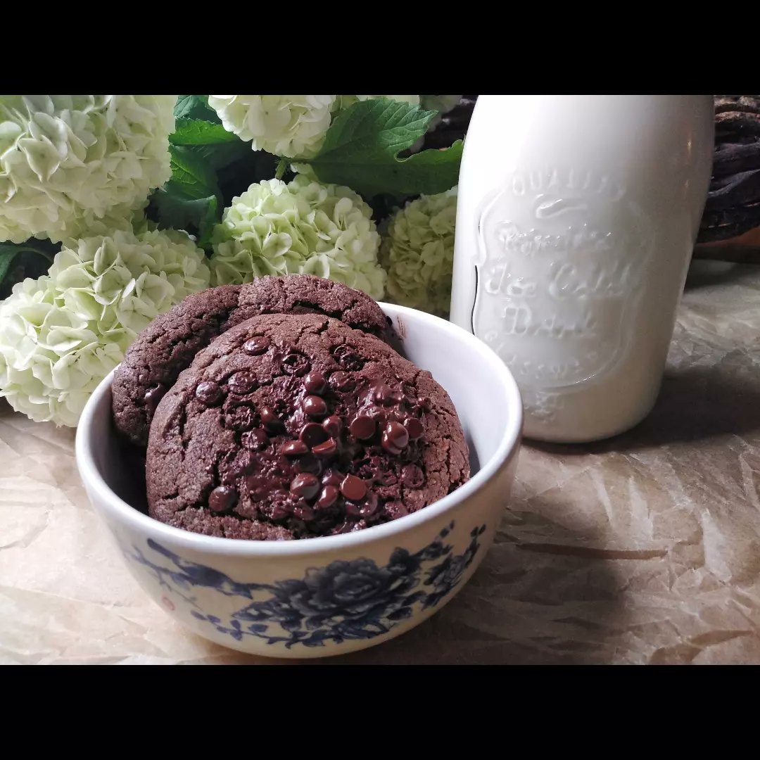 Sandrailiceva1's tweet photo. Cookies sa mlevenim lešnikom i čokoladnim kapljicama 🍪🍪🍪  #poslastice #izmojekuhinje #sandraskitchen 🍪🍪🍪 https://t.co/ZPk7pNevjj