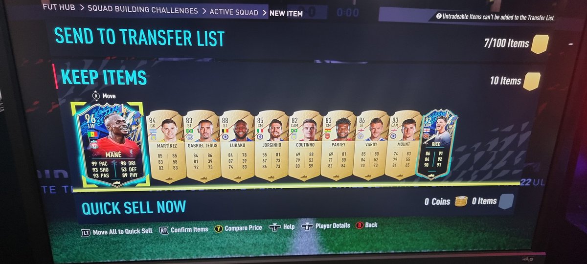 lt_road's tweet photo. @Castro1021 I opened 10 player picks they are still op im happy with this https://t.co/btzctYsMV7