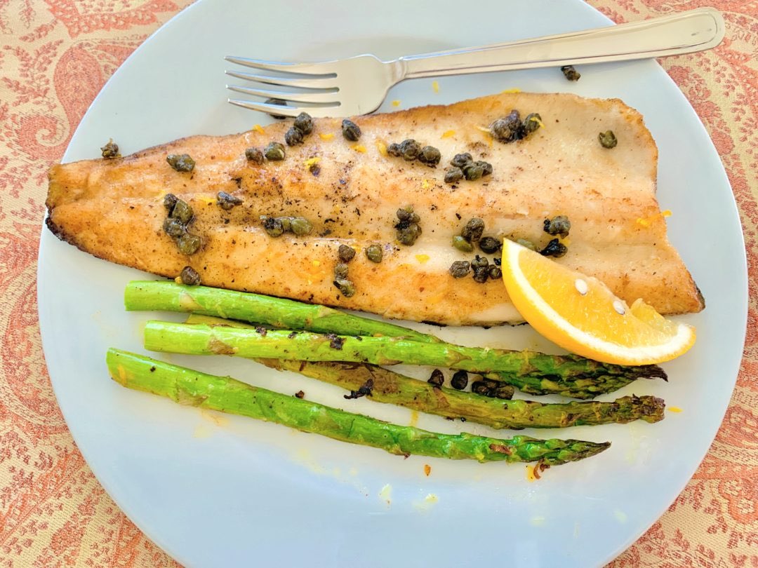 Brown Butter Trout with Lemon and Capers! Did I have you at brown butter?!

genabell.com/brown-butter-t…

#RecipeOfTheDay #Fish #Dinner #Trout #springmeals
