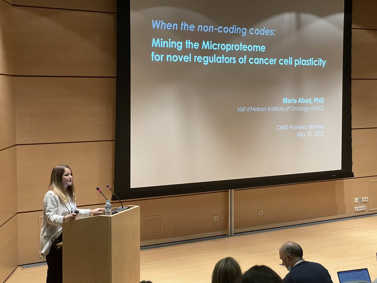 fafian_juan's tweet photo. @MariaAbadMendez explained the microproteome as novel regulators of Cellular Plasticity in #CFM_Aging22 @CNIOStopCancer @CaixaResearch @VHIO https://t.co/Dw1Wcz0MOC