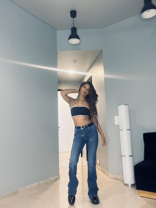 Hello beautiful night 💋 https://t.co/OVdzM1oHMr<a href="/tag/poonampandeyselfie"class="tags"><span>#poonampandeyselfie</span></a>