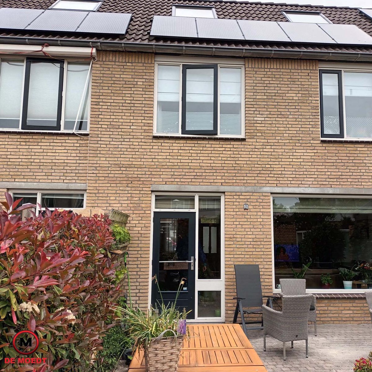 DeMoedtGevels's tweet photo. Recent een mooi project opgeleverd aan de Marnixlaan in 's-Gravenzande, 4 achtergevels volledig gereinigd!

#demoedtgevelspecialist #demoedt #gevelspecialist #gevelreiniging #gevelrestauratie #voegwerken #stoomcleanen #naaldwijk #westland https://t.co/ds8QUDKcBe