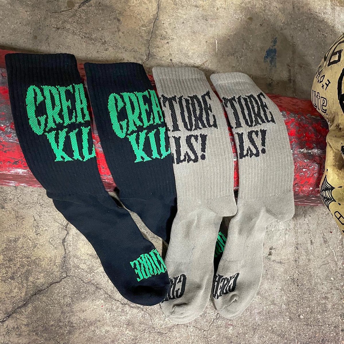 creaturefiends's tweet photo. It's all in the details, check out the new Reaper Kills Collection 💀 
Featuring Hoodie, S/S tee, socks and hat with art by @koolaidmustache 💨 
S/O to @swanharps showing us how it's done in the @nhs_inc MFG dept! 🙌
#SupportYourLocalCREATURE #CreatureSkateboards https://t.co/AVwrCJjNRa