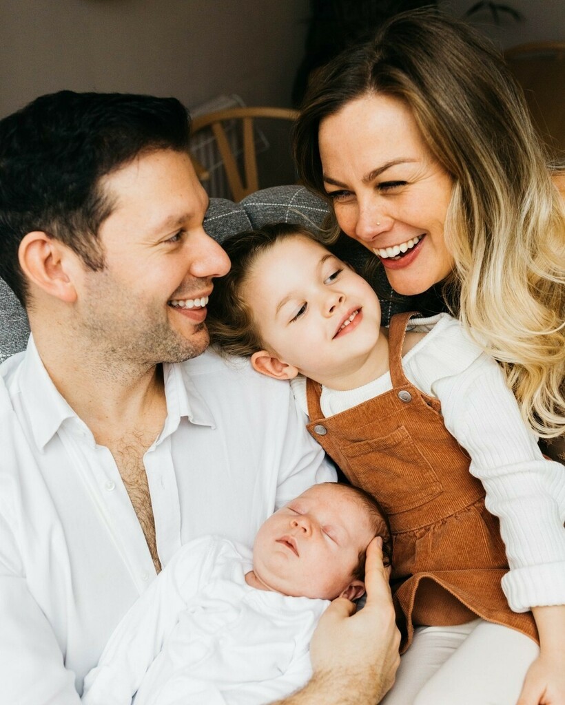 AlinaKaras's tweet photo. Want to know 3 things I hear from family photography clients ALL THE TIME?

If you're considering booking a family photo session, I know you'll have lots of concerns, hopes and questions. 

After working with lots of mums just like you, I can take a pret… https://t.co/5yjkWwvzSm https://t.co/1TZ6pwRJ2k