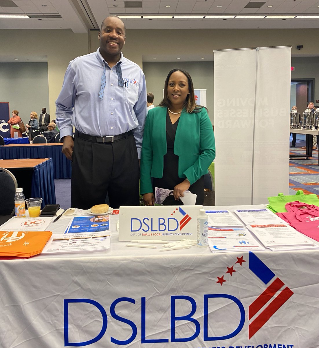 SmallBizDC's tweet photo. Personal relationships are what we try to develop with every #smallbusiness 

Thank you, @DCChamber, for having us and letting us #getpersonal with #DC’s #SmallBusinesses https://t.co/deCNGZ3rg0