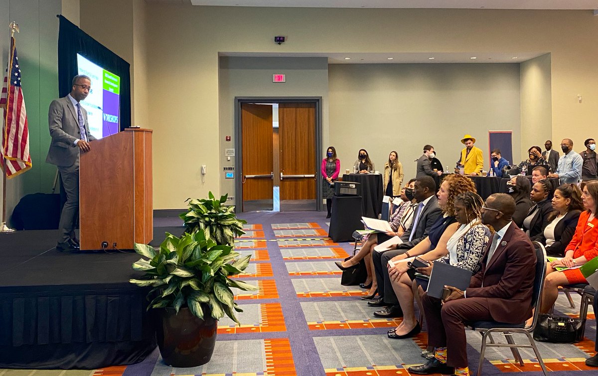 SmallBizDC's tweet photo. Personal relationships are what we try to develop with every #smallbusiness 

Thank you, @DCChamber, for having us and letting us #getpersonal with #DC’s #SmallBusinesses https://t.co/deCNGZ3rg0