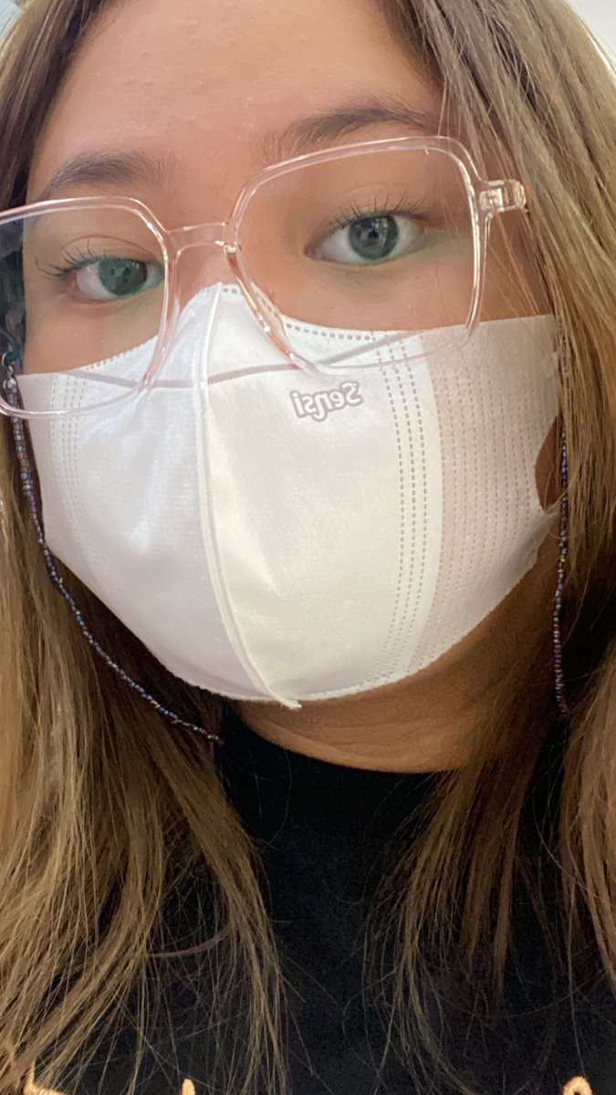 avyannxa tweet picture