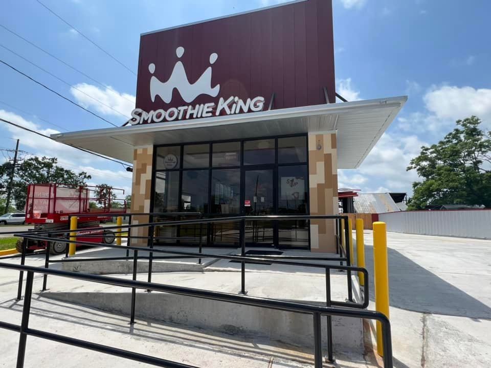 HarahanEconDev's tweet photo. New addition to the Harahan family! @SmoothieKing
#RuleTheDay
#SmallTownBigThings https://t.co/LD2vfkIKS2