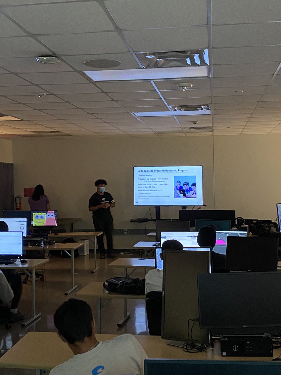 Akins New Tech Academy tweet media