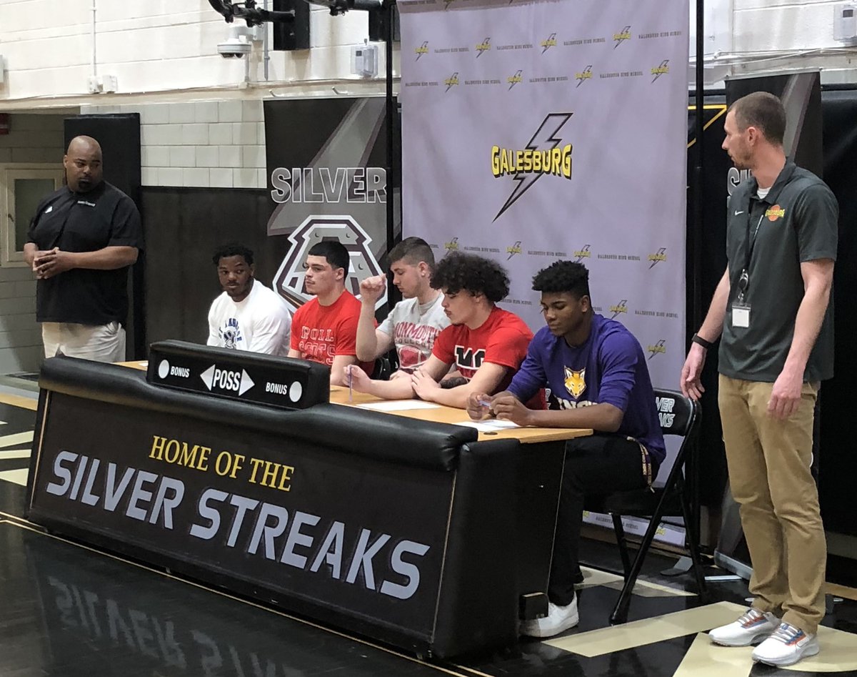 StreaksAD tweet media