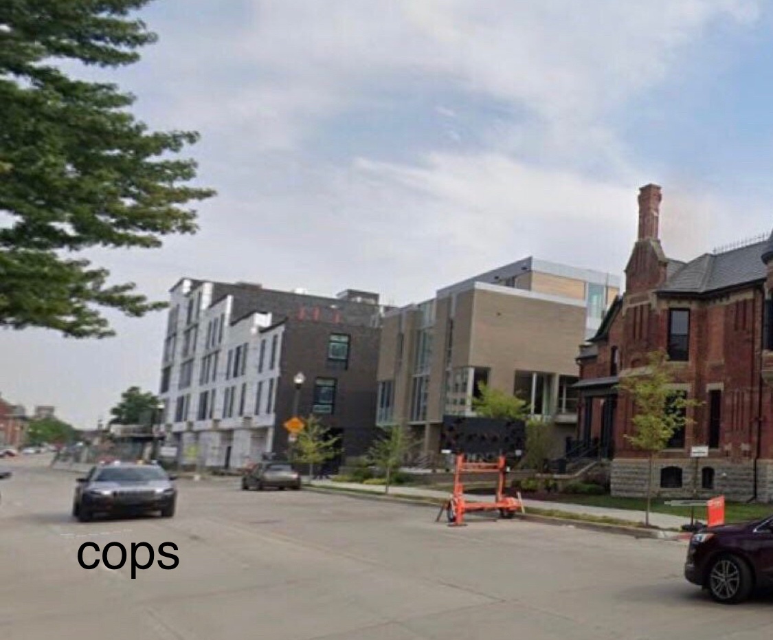_MilesMade_'s tweet photo. @EnthusiastHuey @CollapseTalkPod the cops coming https://t.co/oNC6S3OnpV