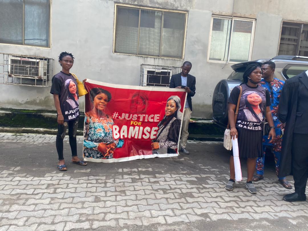 Samnews101's tweet photo. PHOTOS: Bamise Ayankole’s Family Demands Justice At BRT Driver’s Trial

The family of late Bamise Ayankole called for justice at the court, where her suspected killer, a BRT driver, Nice (Andrew) Omininikoron, is standing trial. 

#Bamise #ASUUstrike #BRT #Another12 #Apostle https://t.co/7qk4D9v5V6