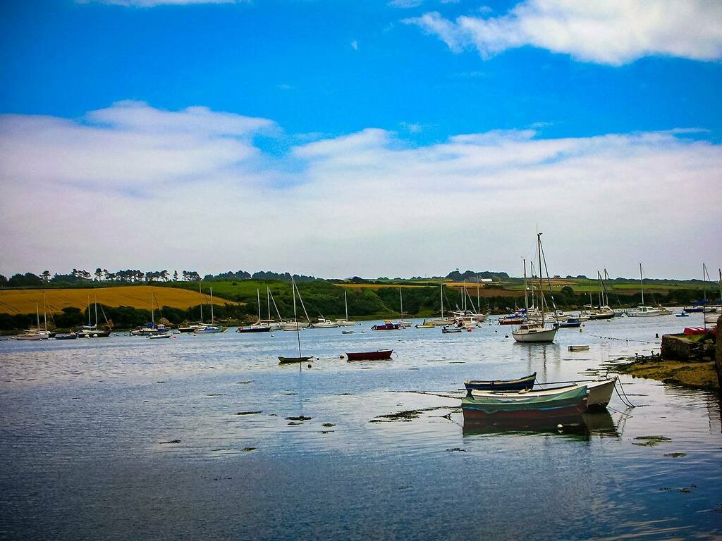 jimfeldman's tweet photo. #Boats in the #harbor. #boat #nautical #Lanildut #Brittany #Bretagne #France #outdoors #instapic #instaphoto #instaphotography https://t.co/L1MPmzfskO https://t.co/L8HjhG1ZbU