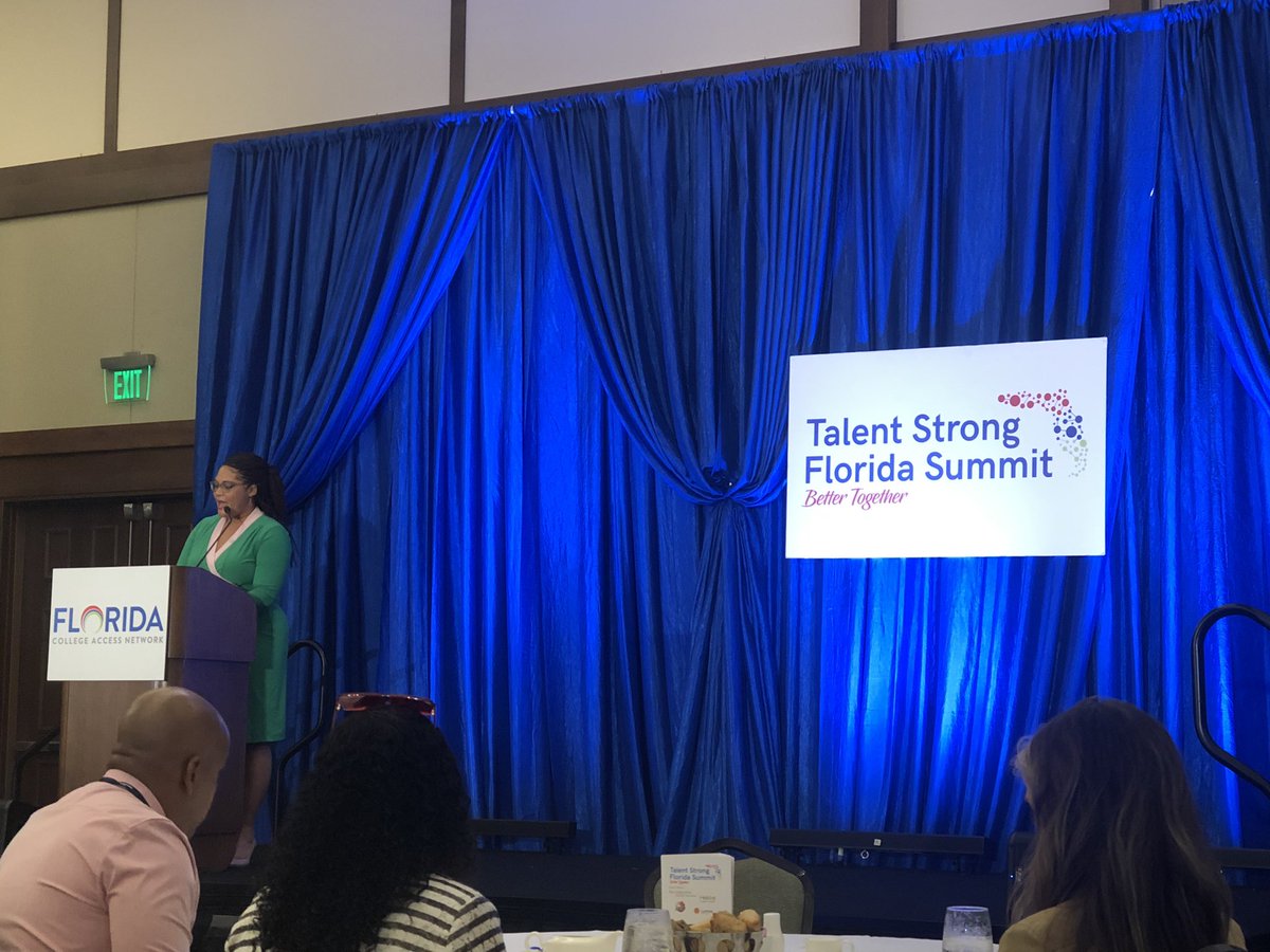 HeliosEdFnd's tweet photo. @FLCollegeAccess Talent Strong Florida conference kicked off today with over 300 conf. attendees. Florida is #talentstrong https://t.co/mDrVudCGlU