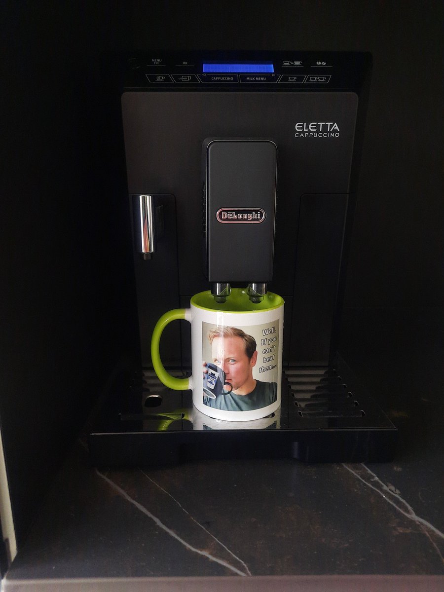 BrigitteCuyvers's tweet photo. @SnufCoffeeFlag Well hello! 😍 Look who finally came home! The coffee was yummy 😋. #SHAGer #supernovalegacyscholarship @Joeyjessie65 @SeigeCeej @girlsour @supernovalegac1 https://t.co/YBLkTdK0WU