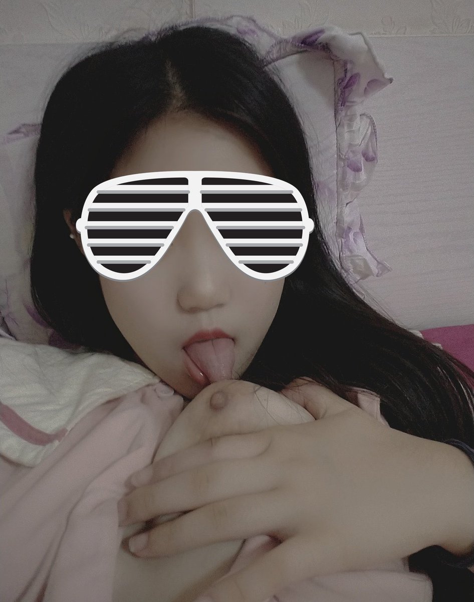 xRgdeS's tweet photo. #济南 #坐标0531 刚十五岁啊我糙 处女膜还清晰可见 先网调吧 十六岁再开发。 https://t.co/gMFXrsohZW