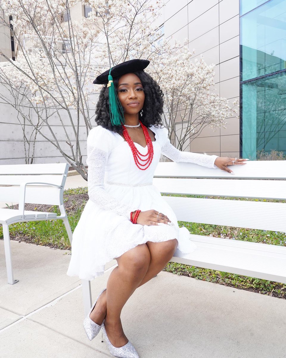 AdeolaFAdeyeye's tweet photo. ✨Dr. Adeola Adeyeye✨ https://t.co/IoL3AER4W0