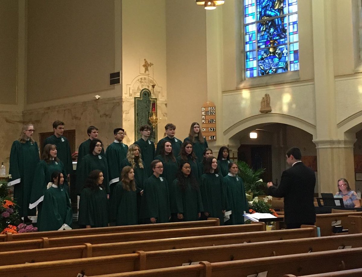 boylanchoir's tweet photo. Beautiful concert last night at the Cathedral of St Peter! What a way to end the year 💚🎶💛 https://t.co/O6hc4ge4QV